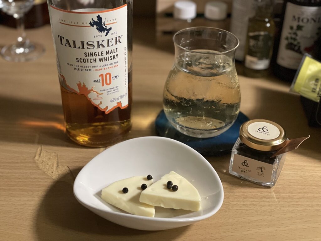 6Pチーズ+生胡椒の塩漬けの写真